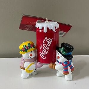 NWT Vintage Coca Cola Christmas Holiday
Ornament Snowment Holding Coke 2001
